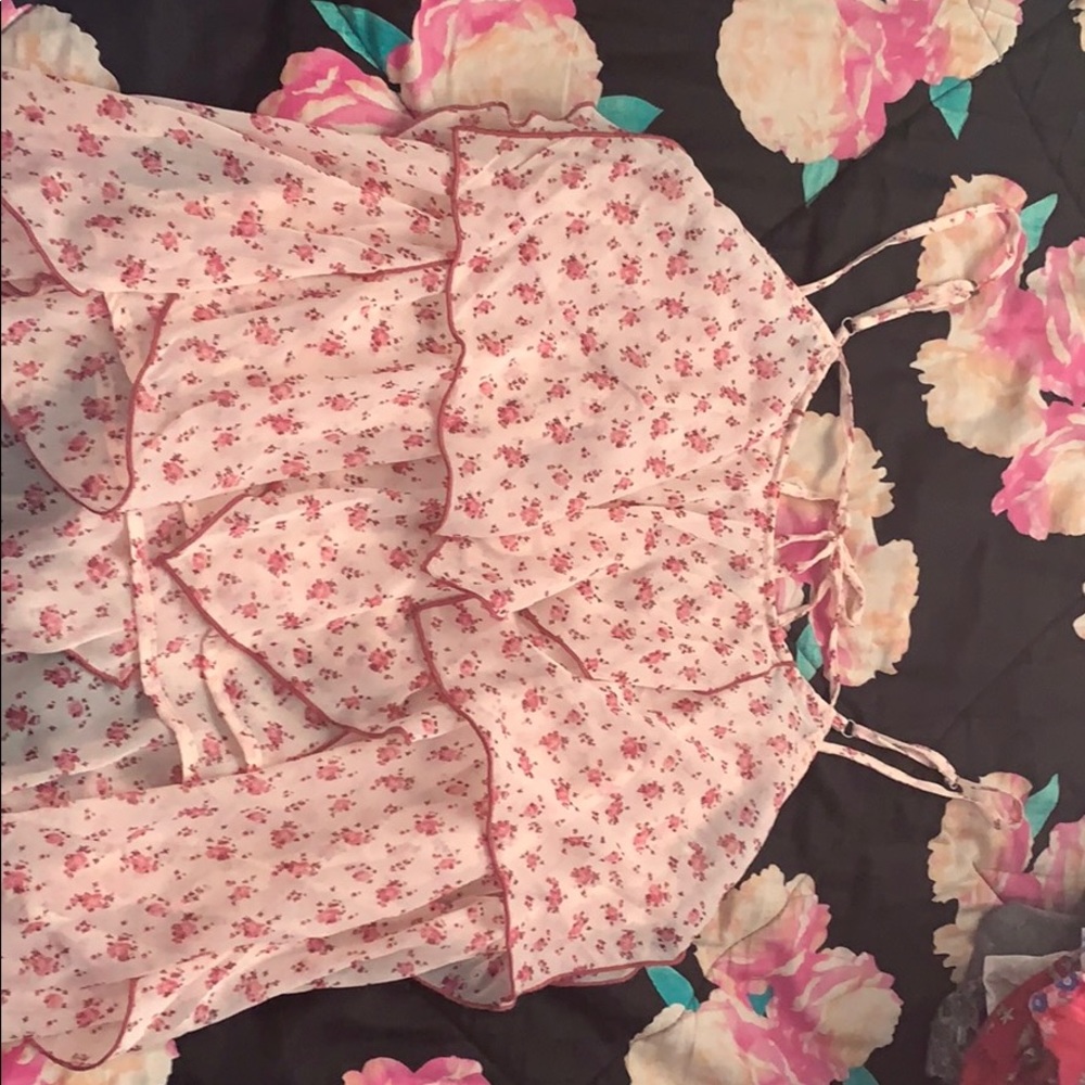 Tank - Picture 2 of 2